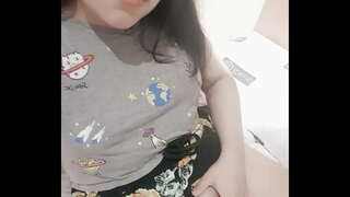 Sluty adolescent enregistra un vídeo pel seu pare