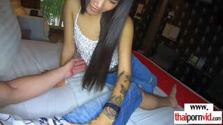 Flac amateur asiàtic puta utilitzat per darrere per un BWC