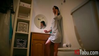 Шумо метавонед мегӯям, дар бораи ин модари падарам